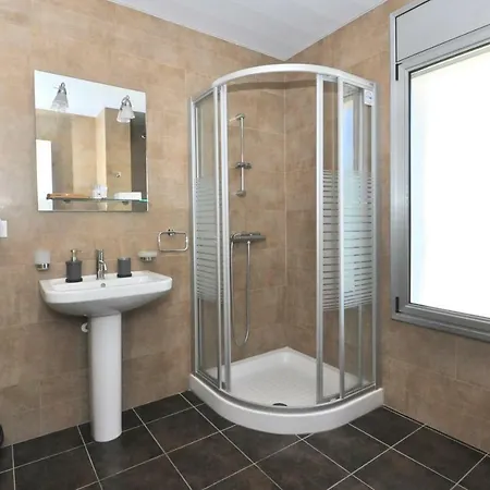 Вилла Villa Extravagance Льорет-де-Мар