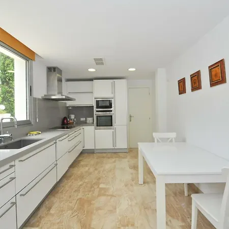 Вилла Villa Extravagance Льорет-де-Мар